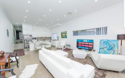 Parramatta Jewel - Geraldton Accommodation 0