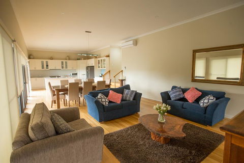 Paula's Place 8 Ti Tree Close Robe - Geraldton Accommodation 2
