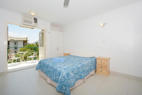 Peninsular Apartments - Geraldton Accommodation 2