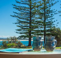 PERFECTLY POSITIONED BEACHFRONT APARTMENT-GREAT LOCATION WITH OCEAN VIEWS - Geraldton Accommodation