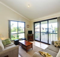 Pet Friendly on Pelican - Close to Myall River - Geraldton Accommodation