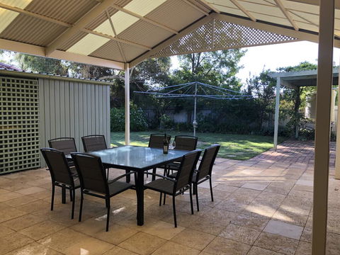 Pleasant View - Geraldton Accommodation 3