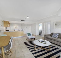 Poolside at Iluka Resort Apartments - Geraldton Accommodation