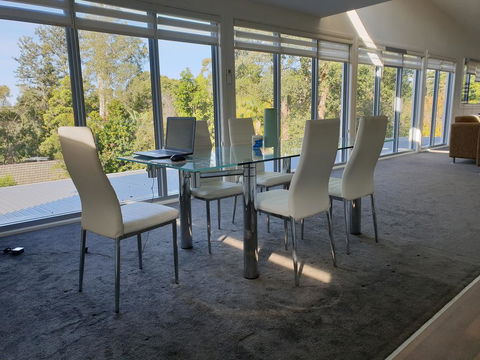 Poppies House - Geraldton Accommodation 2