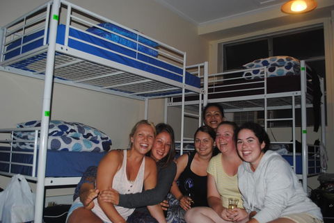 Port Adelaide Backpackers - Geraldton Accommodation 1