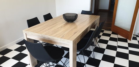 Port Life Beach House - Geraldton Accommodation 2