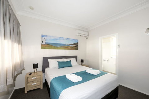 Port Macquarie Motel - Geraldton Accommodation 0