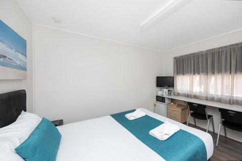 Port Macquarie Motel - Geraldton Accommodation 3
