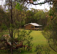 Possum's Hollow and Hooter's Hut - Geraldton Accommodation