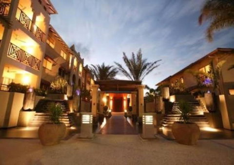 PURE PARADISE (I690) L'Abode - Geraldton Accommodation 0