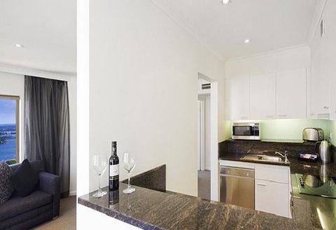 Quay West 1908 - Geraldton Accommodation 3
