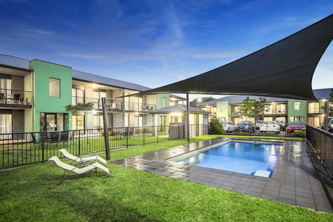 Quest Sale - Geraldton Accommodation 0