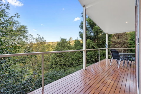 Ravensbourne Escape- Kookaburra Kottage - Geraldton Accommodation 1