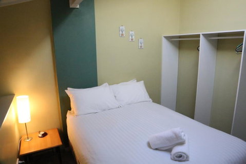 Razorback 8 - Geraldton Accommodation 1