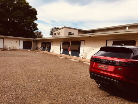 Red Cedar Motel - Geraldton Accommodation 2