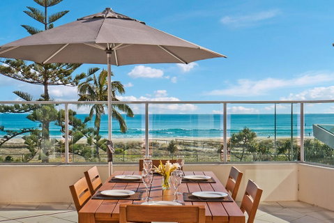 Reflections Towers - Geraldton Accommodation 0