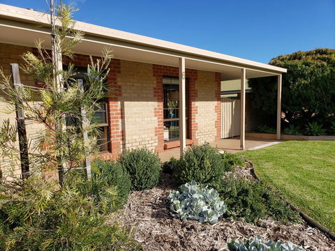 Relax On Ryan @ Robe - Geraldton Accommodation 0