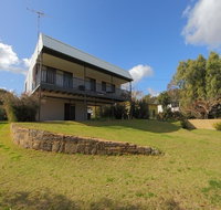 Relax where the river meets the ocean - Geraldton Accommodation