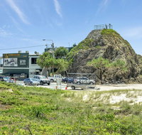 Rigi on Currumbin Beach - Geraldton Accommodation