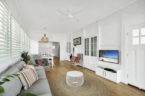 Rigi On Currumbin Beach - Geraldton Accommodation 2