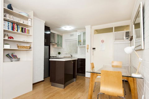 Rosalie 24 - Geraldton Accommodation 1