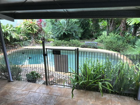 Royal Palm Cottage, Entire Two Bedroom 2 Bathroom House With Pool - Geraldton Accommodation 0