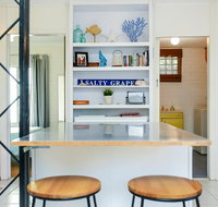 Salty Grape Beach House - Geraldton Accommodation
