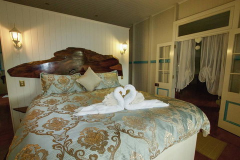 Samford Lakes - Geraldton Accommodation 2