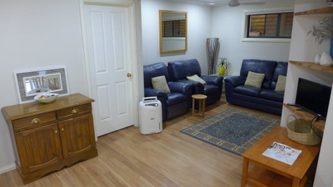 Se-Ayr BnB At Lighthouse - Geraldton Accommodation 1