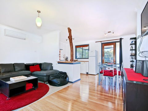 Sea Devine - Geraldton Accommodation 1