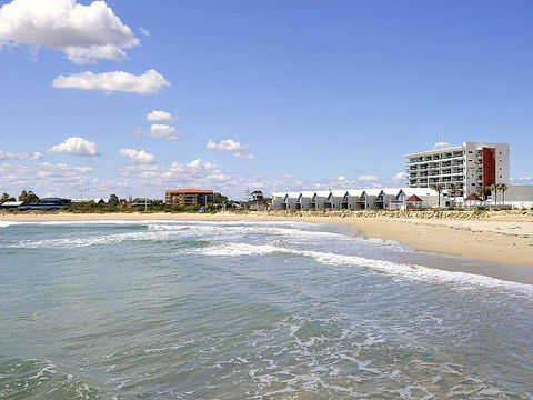 Sea Side 411 - Geraldton Accommodation 2