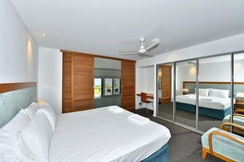 Sea Side Villa 10.1 - Geraldton Accommodation 3