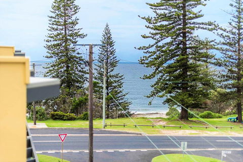 Seaspray 5 - Geraldton Accommodation 2