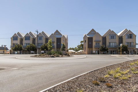 Serenity On The Terrace - Geraldton Accommodation 3
