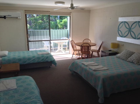 Settlers Inn - Geraldton Accommodation 0