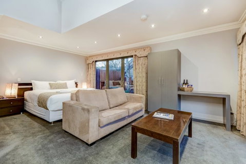 Seymours On Lydiard - Geraldton Accommodation 0