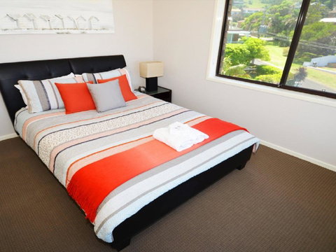 Shirl's By The Sea - Geraldton Accommodation 2