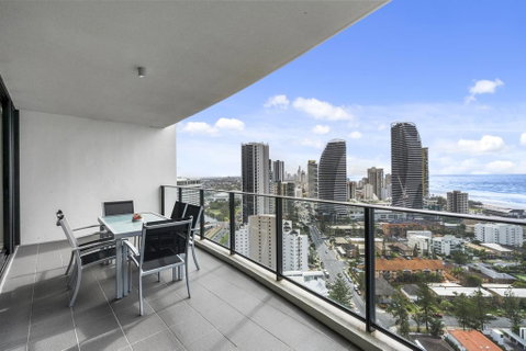 Sierra Grand Broadbeach - GCLR - Geraldton Accommodation 2