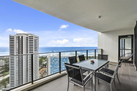 Sierra Grand Broadbeach - GCLR - Geraldton Accommodation 3
