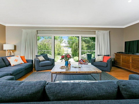 Sinden Park - Garden, Swimming Pool, Rural Vistas - Geraldton Accommodation 3