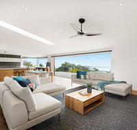 Skyluxe Luxury Retreat with water views and deluxe interior from every room - Geraldton Accommodation