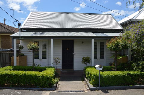 Sleepy Hollow - Geraldton Accommodation 1