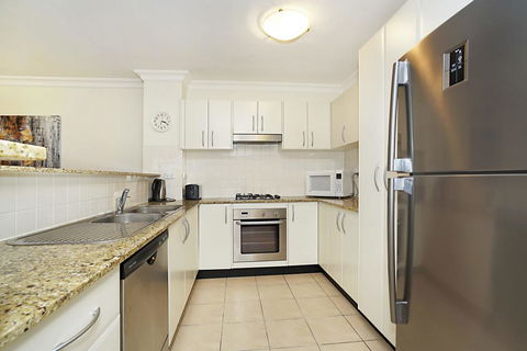 Sorrento Apartments - Unit 201 - Geraldton Accommodation 1