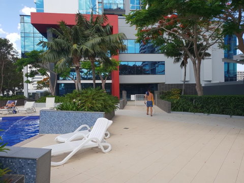 Southport Central Residences With Ocean Views - Geraldton Accommodation 3