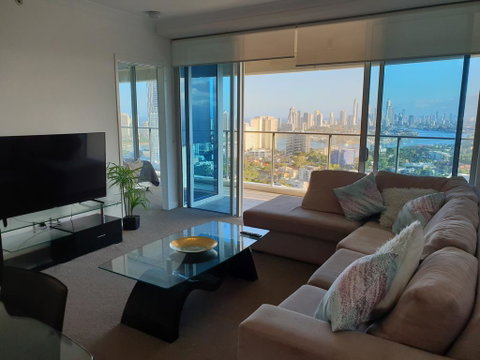 Southport Central Residences With Ocean Views - Geraldton Accommodation 0