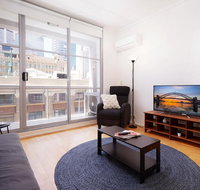 Spacious and Bright Studio in the Middle of Town - Geraldton Accommodation