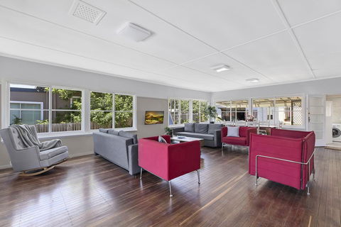 Spacious Living On Victoria - Geraldton Accommodation 2