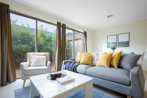 Spacious Lovely 5Beds Home@Point Cook - Geraldton Accommodation 0