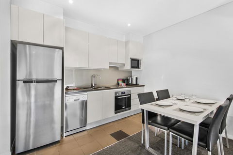 Stunning Views On The 41st Floor - Geraldton Accommodation 2