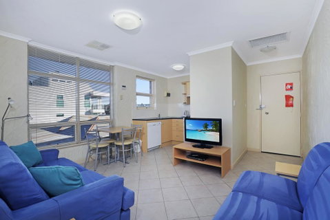 Stylish Comfortable 2 Bdrm Glenelg North - Geraldton Accommodation 0